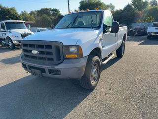 2005 Ford F-350 - Exterior Front Left Corner Image